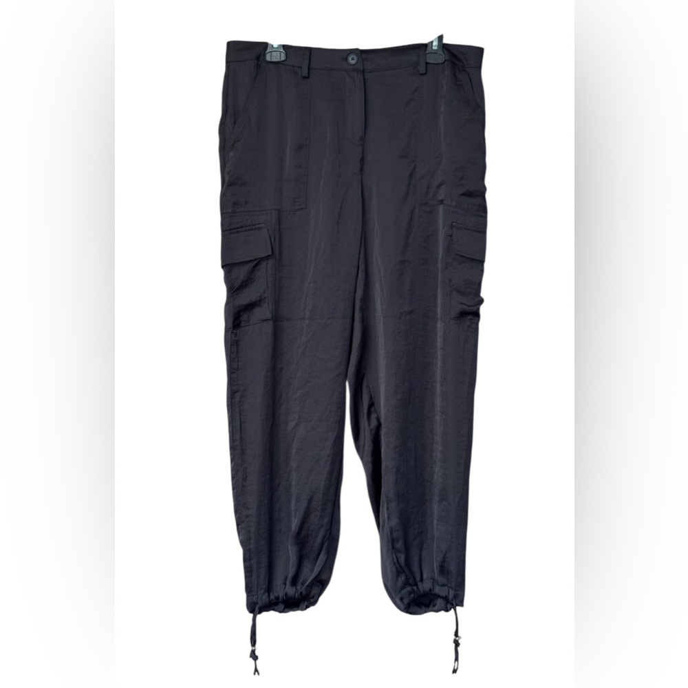 NWT DKNY Women’s Black Silk Drawstring Hem Cargo Pants Size 10